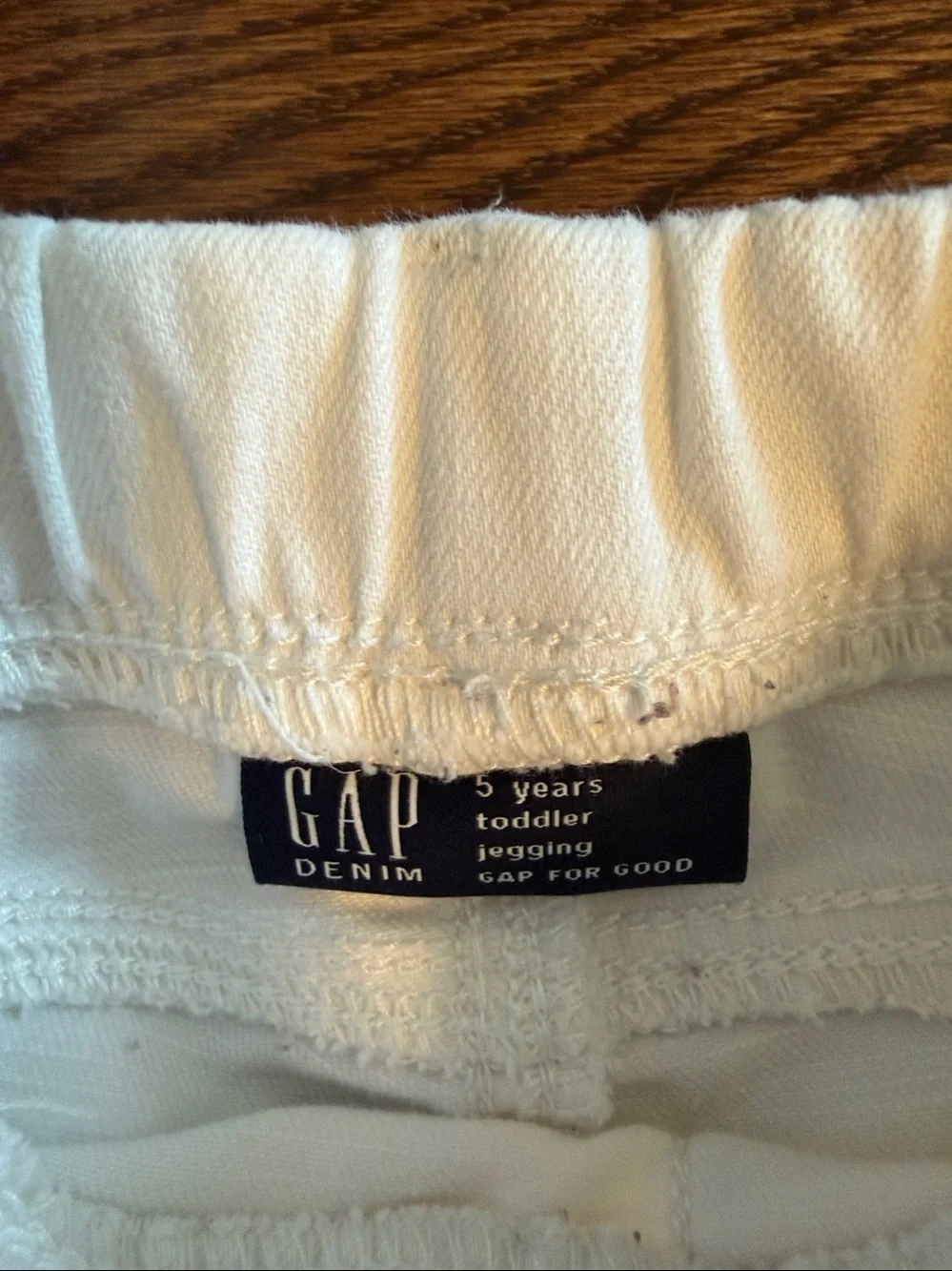 5t girls bundle of 2 jeggings from Gap.